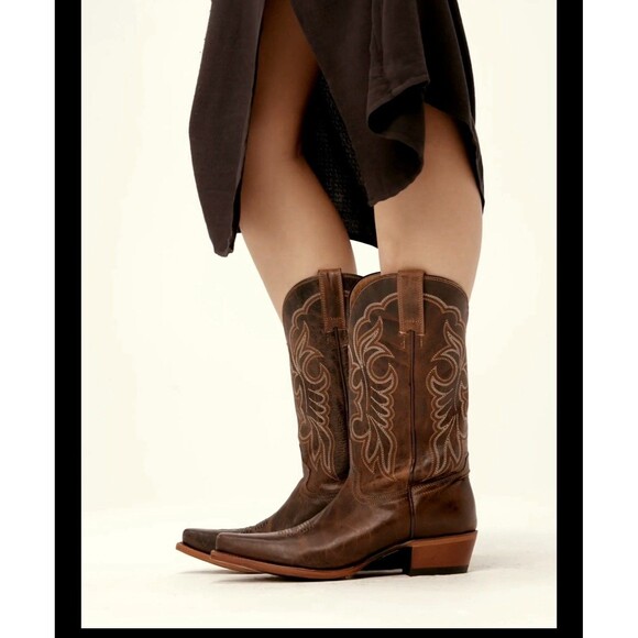 Shyanne Shoes - NWOT Shyanne Loretta Western Boot Brown Leather Women 7 Snip Toe Cowgirl Cowboy